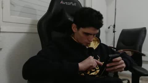 Snapshot of ofsolovicio chatting on November 29, 2025, 1:30 am ofsolovicio online show from November 29, 2025, 1:30 am