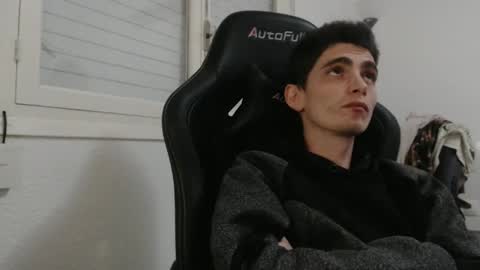 Snapshot of ofsolovicio chatting on November 30, 2025, 5:00 am ofsolovicio online show from November 30, 2025, 5:00 am