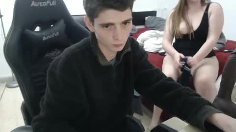 Snapshot of ofsolovicio chatting on December 4, 2025, 2:54 am ofsolovicio online show from December 4, 2025, 2:54 am