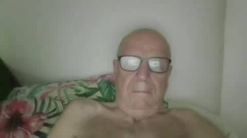 oggi95 online show from October 13, 2025, 8:03 am