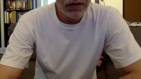 oggs48 online show from June 10, 2026, 4:17 pm