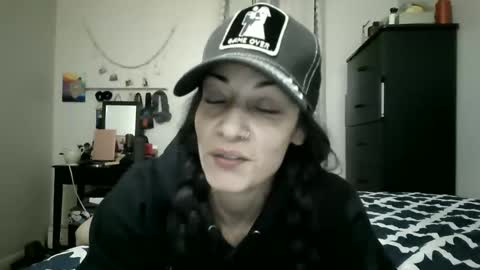Lit en Cama online show from January 9, 2025, 1:29 am