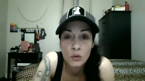 Lit en Cama online show from January 31, 2025, 4:03 am