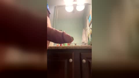 ogoofztubyar online show from April 15, 2026, 1:34 am