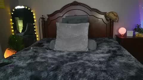 Gray online show from September 19, 2025, 10:49 am