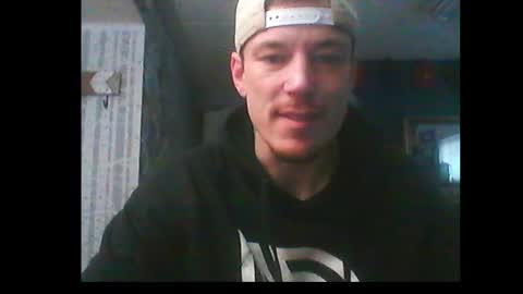 Snapshot of oh_you_know69 chatting on December 23, 2024, 11:06 pm who dares toss me some tips lets have fun online show from December 23, 2024, 11:06 pm