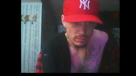 Snapshot of oh_you_know69 chatting on December 27, 2024, 8:35 am who dares toss me some tips lets have fun online show from December 27, 2024, 8:35 am