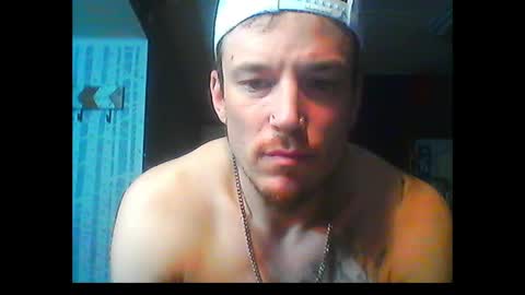 Snapshot of oh_you_know69 chatting on January 23, 2025, 8:25 am who dares toss me some tips lets have fun online show from January 23, 2025, 8:25 am