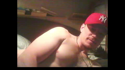 Snapshot of oh_you_know69 chatting on February 19, 2025, 2:01 pm who dares toss me some tips lets have fun online show from February 19, 2025, 2:01 pm
