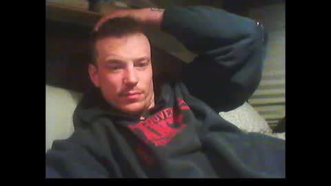 Snapshot of oh_you_know69 chatting on February 20, 2025, 8:06 am who dares toss me some tips lets have fun online show from February 20, 2025, 8:06 am