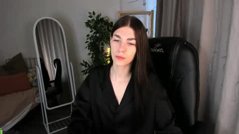 Snapshot of ohh_my_vens chatting on June 3, 2026, 11:54 pm KAYA. online Tu We Th Fr Sa 0100AM - 0800AM Time zone of Germany Munich online show from June 3, 2026, 11:54 pm