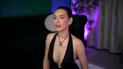 Snapshot of ohh_my_venus chatting on October 20, 2025, 3:29 am Julia online show from October 20, 2025, 3:29 am