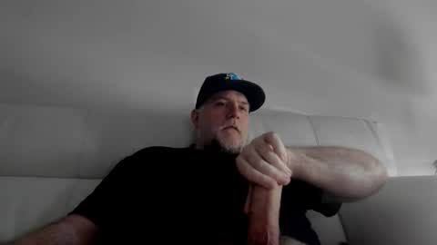 Billy Bear online show from May 10, 2026, 3:17 pm