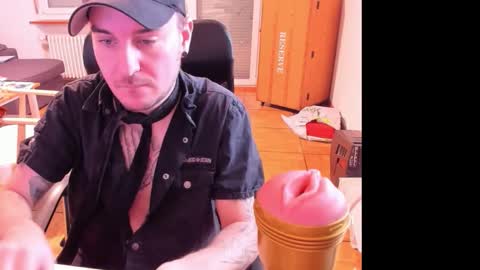 Chris online show from January 8, 2026, 9:22 am