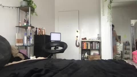 Snapshot of ohmillieevanillie chatting on June 21, 2026, 4:31 pm ohmillieevanillie online show from June 21, 2026, 4:31 pm