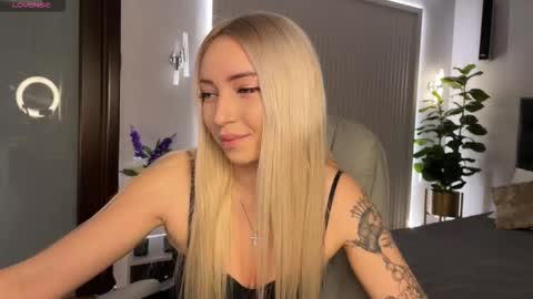 Emma online show from January 14, 2026, 1:22 am