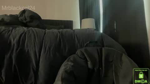 mrblackcal online show from September 10, 2025, 4:18 pm