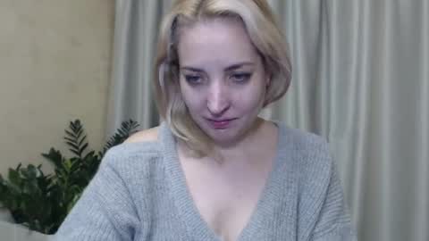 Mari online show from December 3, 2024, 6:38 pm