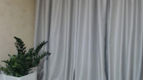 Mari online show from February 25, 2025, 7:03 pm