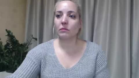 Mari online show from October 17, 2025, 3:47 pm