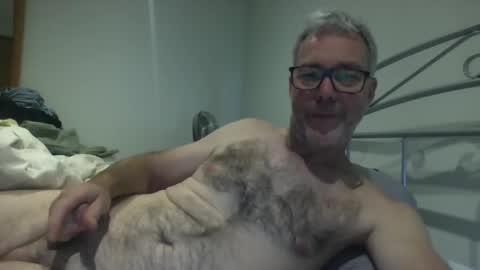 oiledcouple1 online show from September 28, 2025, 10:20 am