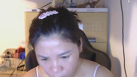 oinjer09 online show from June 5, 2026, 2:07 am