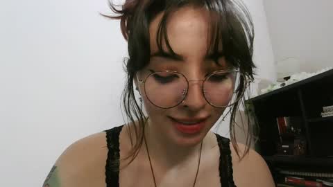 Skylar online show from December 18, 2024, 5:04 am