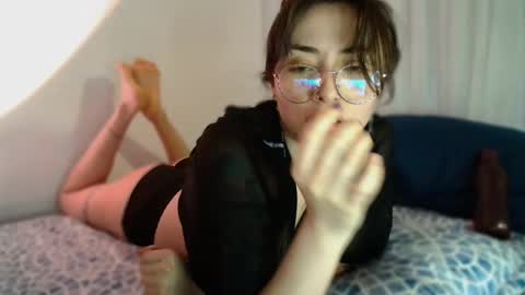 Skylar online show from February 15, 2025, 6:23 am