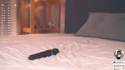 Henrietta or Rita online show from October 4, 2025, 5:33 pm