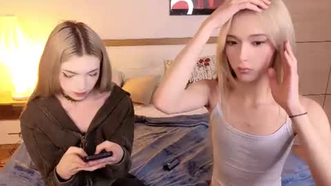 Snapshot of okerriella chatting on July 12, 2026, 4:42 pm Ami online show from July 12, 2026, 4:42 pm