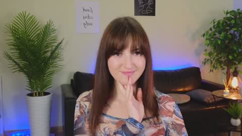 Snapshot of okii_vibes chatting on January 23, 2025, 3:22 pm Christy online show from January 23, 2025, 3:22 pm