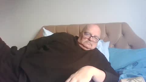 old_fkr online show from December 2, 2024, 2:30 pm