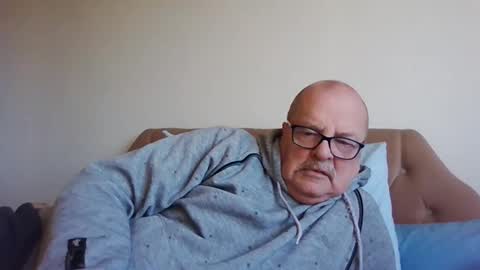 old_fkr online show from January 25, 2025, 8:53 am