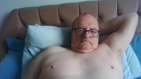 old_fkr online show from February 18, 2025, 10:05 am