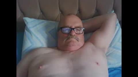 old_fkrr_ online show from November 11, 2025, 10:04 am