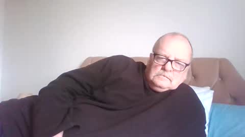 old_fkrr_ online show from February 8, 2026, 11:46 am