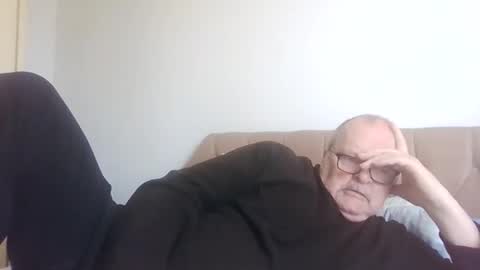 old_fkrr_ online show from March 31, 2026, 10:37 am