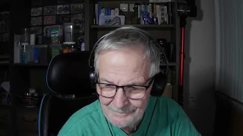 old_javacoder online show from March 29, 2026, 10:37 am