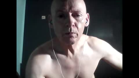 oldbuthorny62 online show from February 24, 2025, 9:31 pm