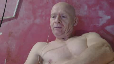 oldbuthorny62 online show from July 25, 2026, 4:04 pm