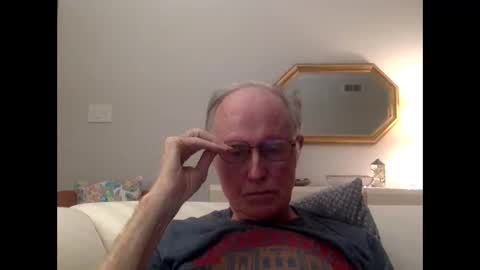 olderthandirt69 online show from February 2, 2025, 2:38 am