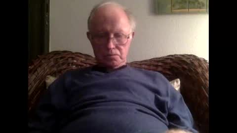 olderthandirt69 online show from February 9, 2025, 2:38 am