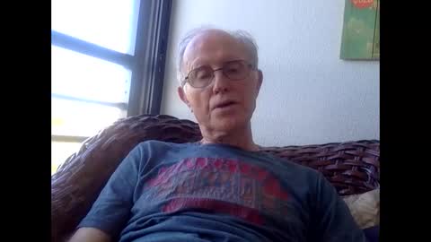 olderthandirt69 online show from February 9, 2025, 8:24 pm