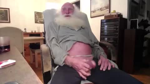 oldfucker9 online show from March 14, 2026, 1:44 am