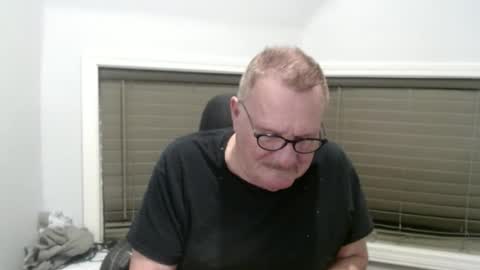 oldguybigd online show from April 23, 2026, 4:35 am