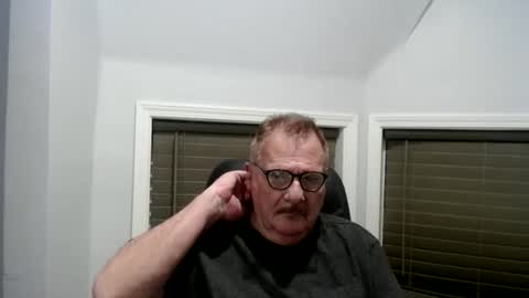 oldguybigd online show from June 10, 2026, 4:34 am