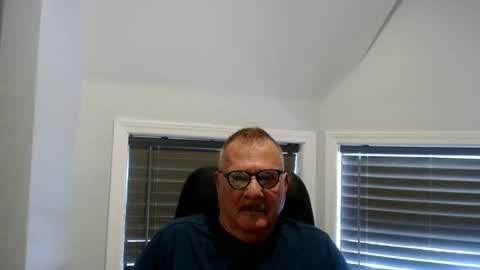 oldguybigd online show from June 15, 2026, 6:43 pm