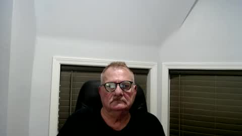 oldguybigd online show from June 18, 2026, 6:46 am