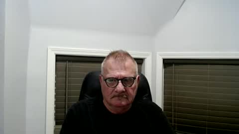 oldguybigd online show from June 19, 2026, 4:17 am