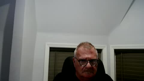 oldguybigd online show from June 27, 2026, 4:39 am